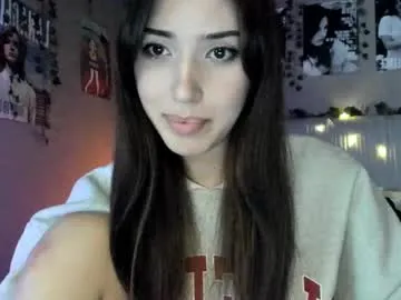 fijisakistar – webcam model profile photo Image 12