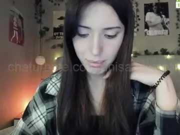 fijisakistar – webcam model profile photo Image 2