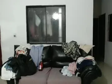 your_dolls – webcam model profile photo Image 5