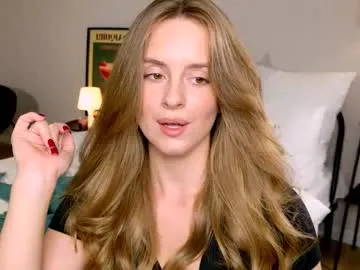 your_dolls – webcam model profile photo Image 4