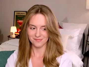 your_dolls – webcam model profile photo Image 8