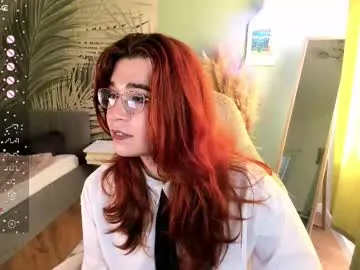 cutetomie – webcam model profile photo Image 11