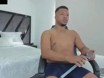 pinkypuppa – webcam model profile photo Image 11