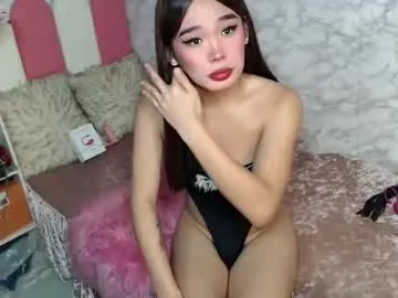 laliwhite – webcam model profile photo Image 9