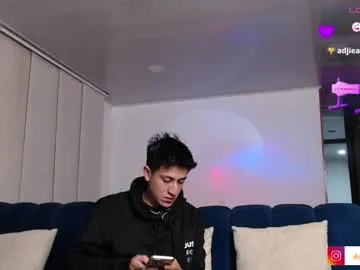 wet_dreamm22 – webcam model profile photo Image 13