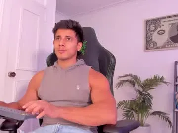 lary_holly – webcam model profile photo Image 13