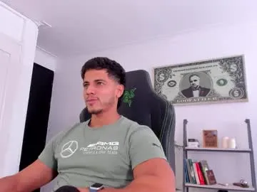 lary_holly – webcam model profile photo Image 15