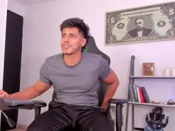 lary_holly – webcam model profile photo Image 6