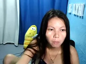 asian_erlyn Image 18