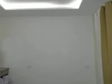 viksons – webcam model profile photo Image 15