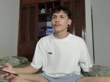 lary_holly – webcam model profile photo Image 16