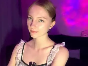 your_dolls – webcam model profile photo Image 10