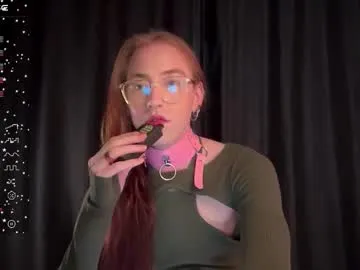 lustsaint – webcam model profile photo Image 16