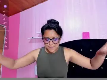 loving_ladies – webcam model profile photo Image 18