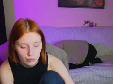 ollistiw – webcam model profile photo Image 12