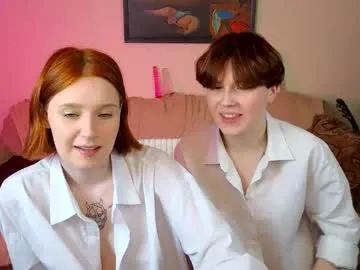 ollistiw – webcam model profile photo Image 2