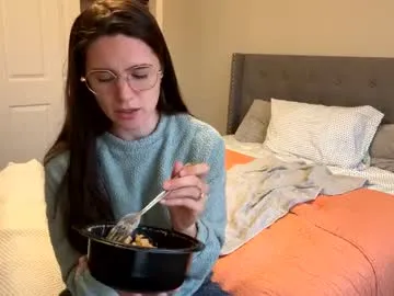 your_dolls – webcam model profile photo Image 2