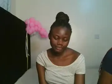 loving_ladies – webcam model profile photo Image 11