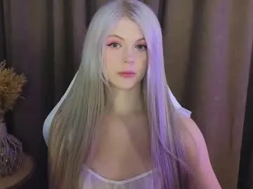 littlejennifer18 – webcam model profile photo Image 7