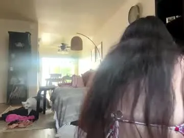 loving_ladies – webcam model profile photo Image 4