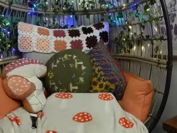 pinkypuppa – webcam model profile photo Image 4