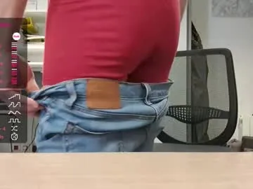 kira0541 – webcam model profile photo Image 18