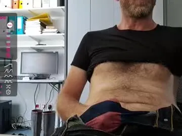 kira0541 – webcam model profile photo Image 3