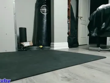 sexy_hot_friends_ – webcam model profile photo Image 17