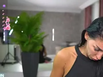 loving_ladies – webcam model profile photo Image 6