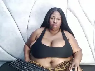 pinkypuppa – webcam model profile photo Image 6