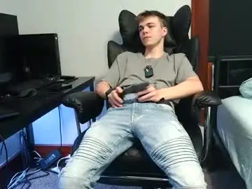 yasyaaa – webcam model profile photo Image 3