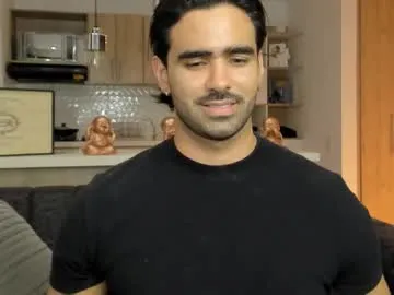 crismens – webcam model profile photo Image 12