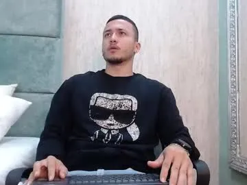 jonathanfranz123 – webcam model profile photo Image 7