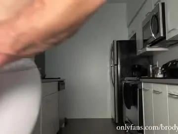 caseykissesxoxo – webcam model profile photo Image 13