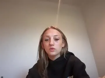 kira0541 – webcam model profile photo Image 15