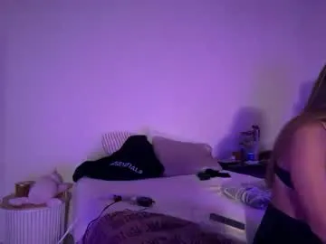 kira0541 – webcam model profile photo Image 17