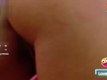 loving_ladies – webcam model profile photo Image 18