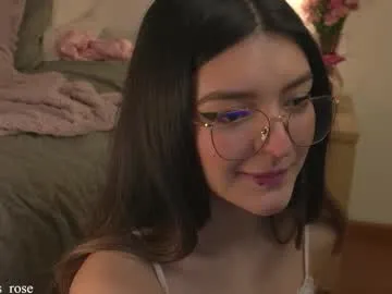 littlejennifer18 – webcam model profile photo Image 15