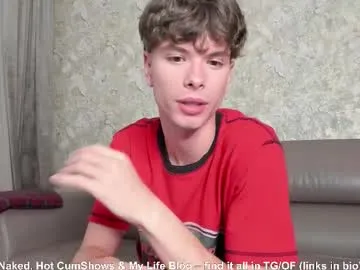 lust_one – webcam model profile photo Image 19