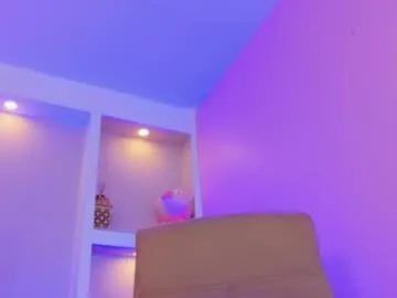 squirtervanessa21 – webcam model profile photo Image 16