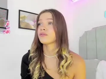 camilamonroee Image 13