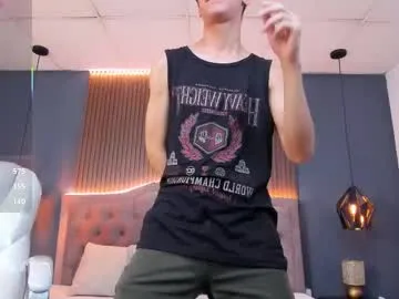 buzz5127 – webcam model profile photo Image 18