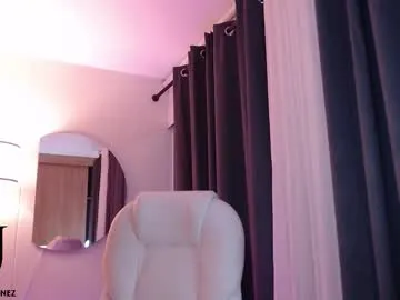 lovely_babyy – webcam model profile photo Image 15