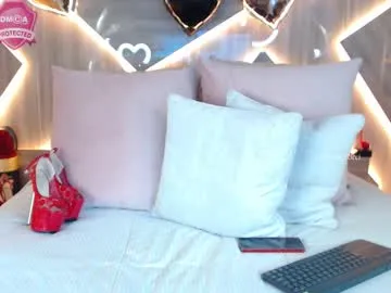 BrianaKaine – webcam model profile photo Image 16