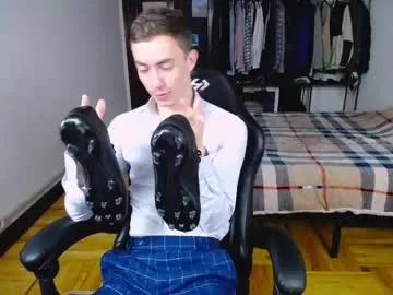 ursaotome – webcam model profile photo Image 7