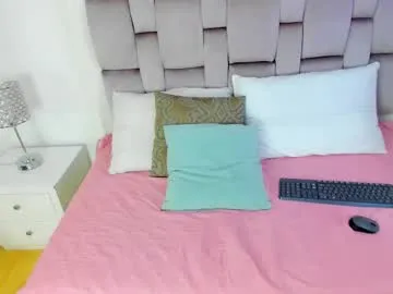 loving_ladies – webcam model profile photo Image 8