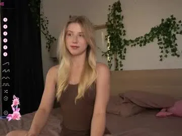 loving_ladies – webcam model profile photo Image 13