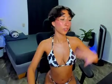 lexy_and_mia – webcam model profile photo Image 18