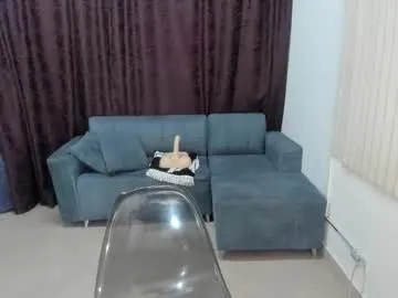 vivi_uwu – webcam model profile photo Image 9