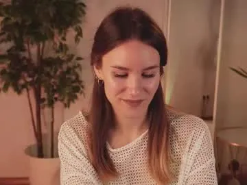 realtryit – webcam model profile photo Image 10